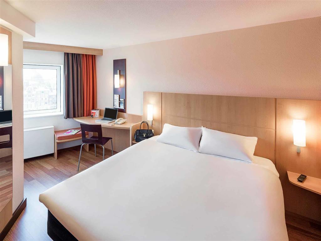 Hotel Ibis Centre 3*