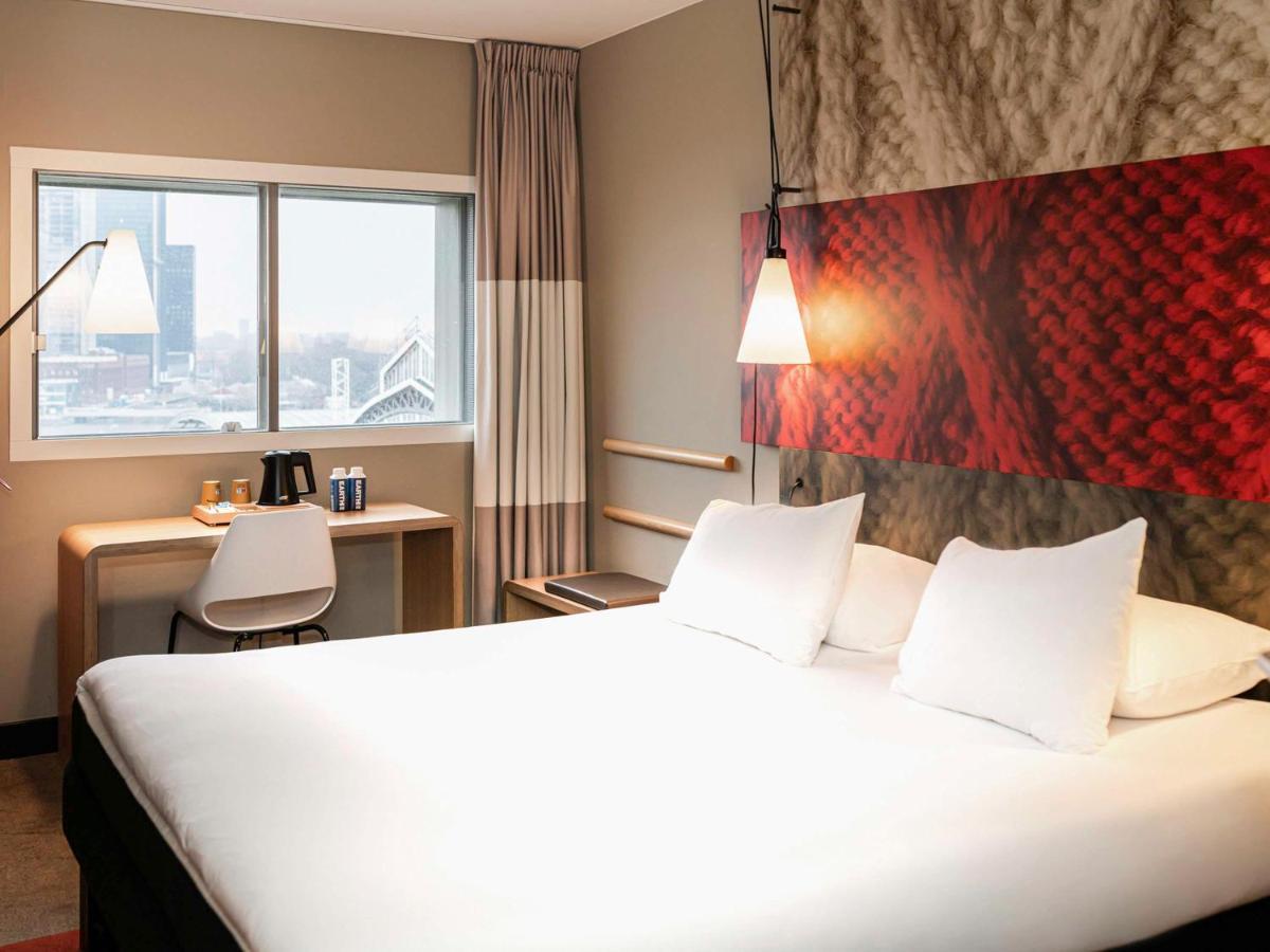 Ibis Centre 3*