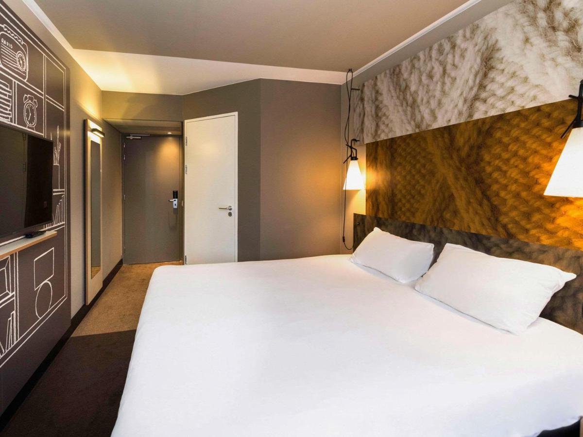 Ibis Centre Hotel 3*