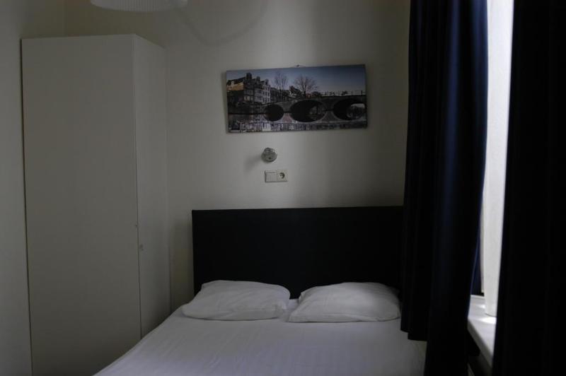 Hotel 83 2*