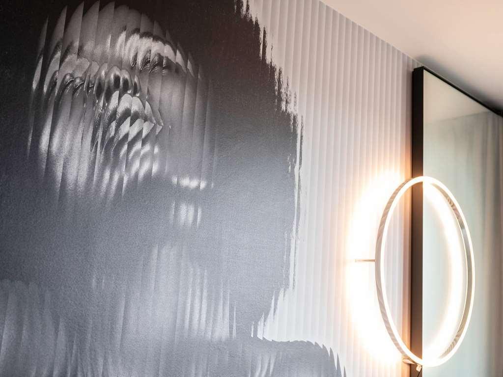 Tribe Hotel Amsterdam