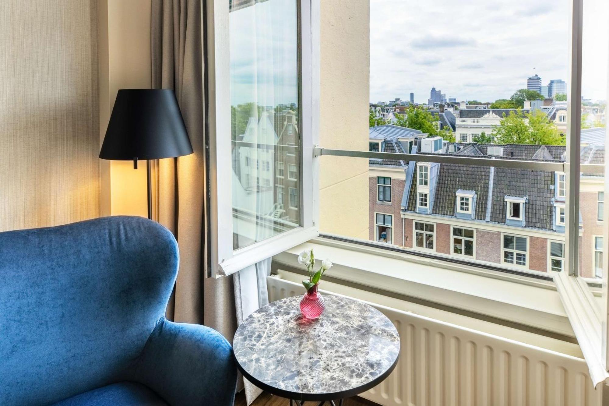 Hotel Nh Schiller