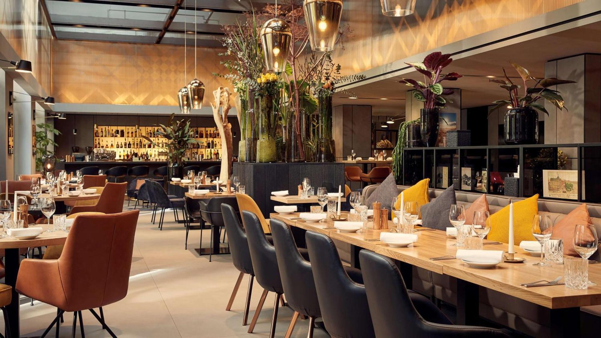 Park Plaza Victoria Hotel 4*
