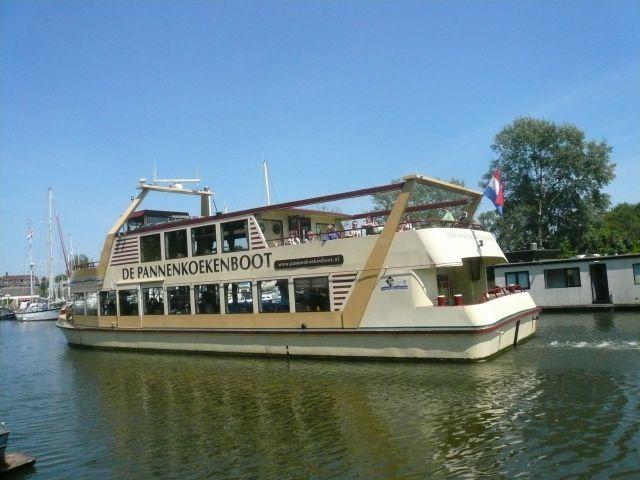 Houseboat Vliegenbos Amsterdam