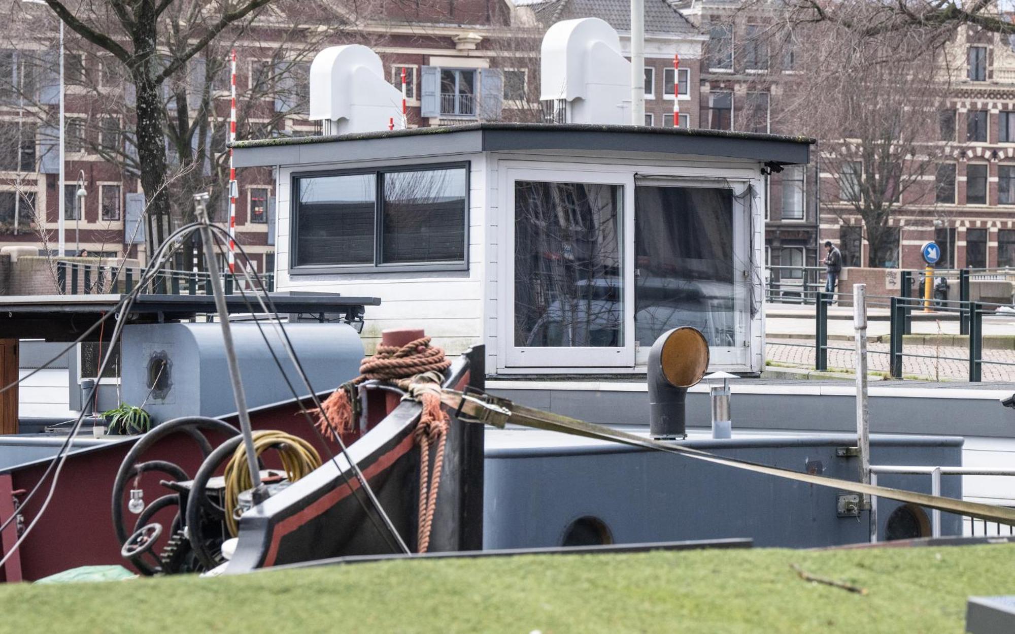 Houseboat-Amsterdam * Amsterdam