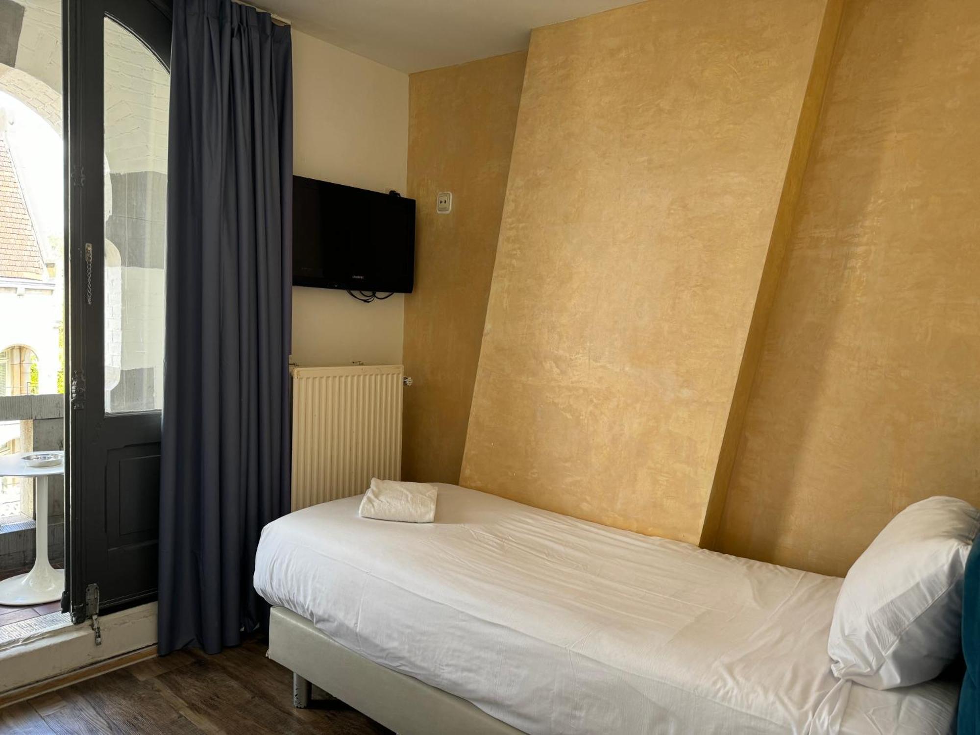 Hotel Di-ann City Centre 2*