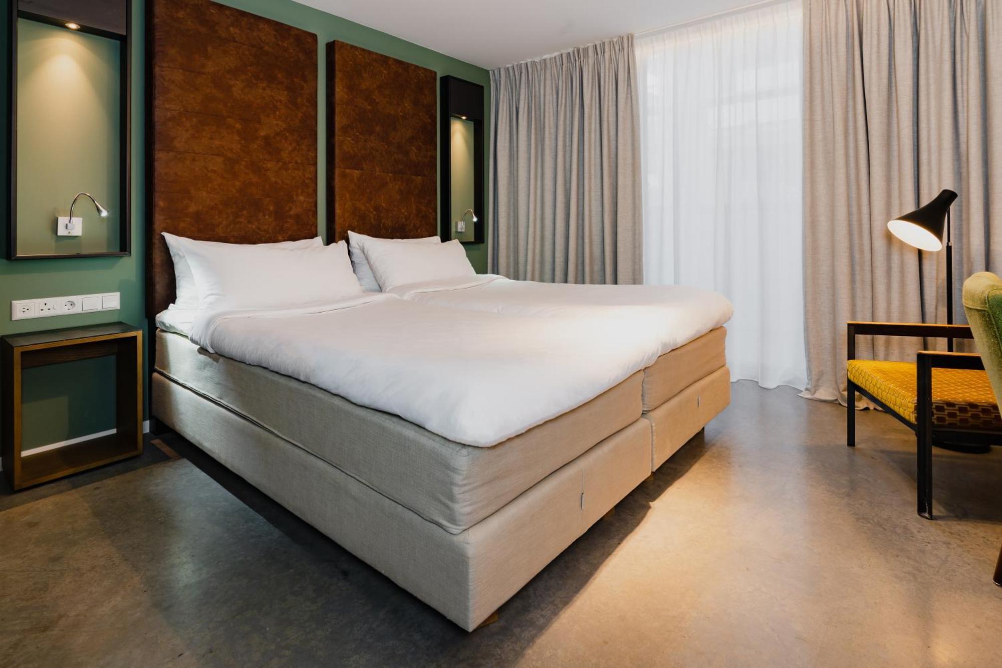 De Hallen Hotel