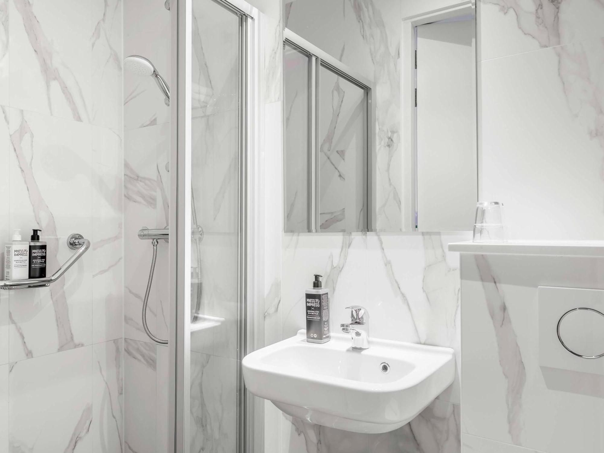 Ibis Styles City Hotel 3*