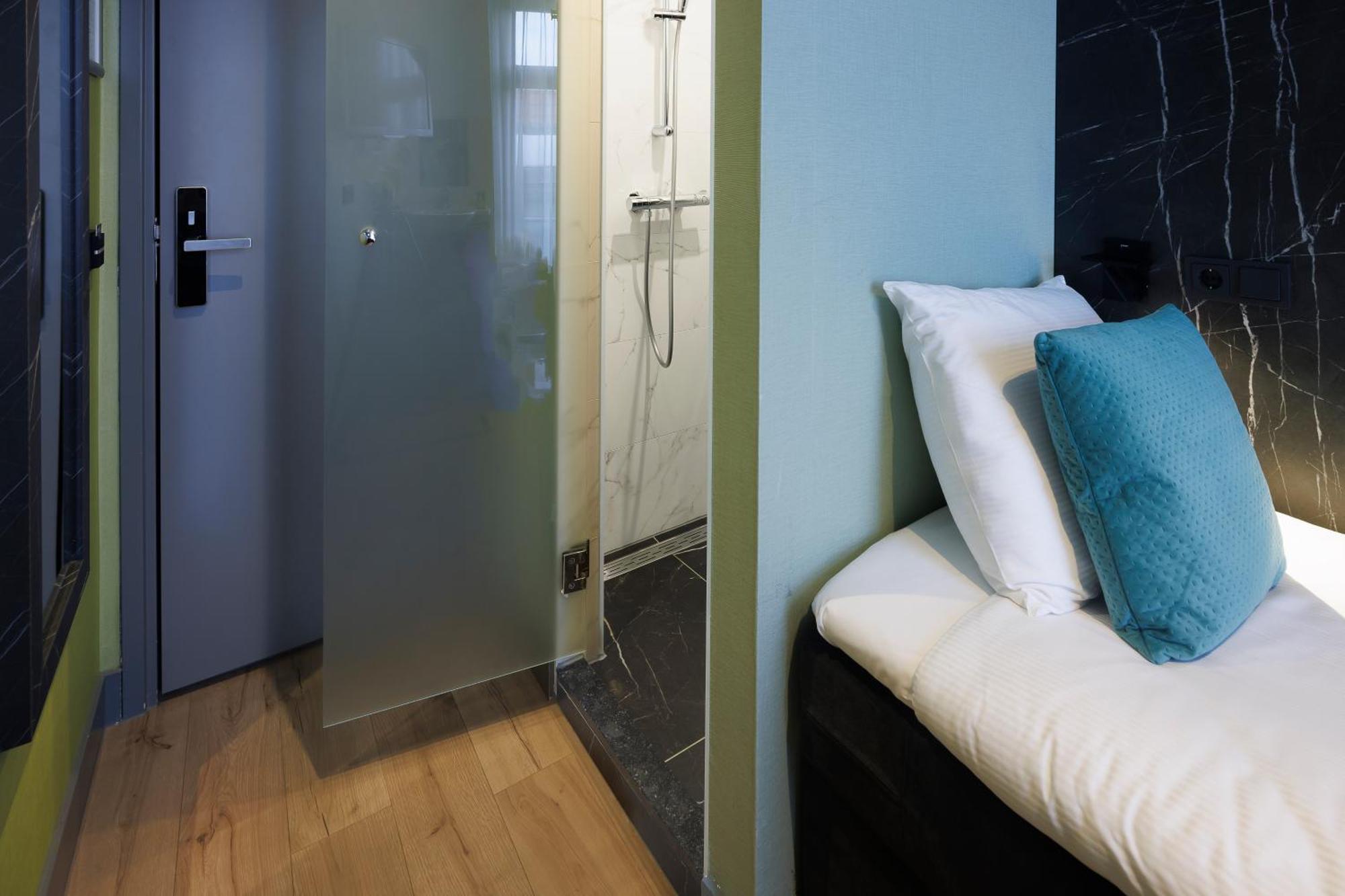 Ciao Papa Station Hotel Amsterdam