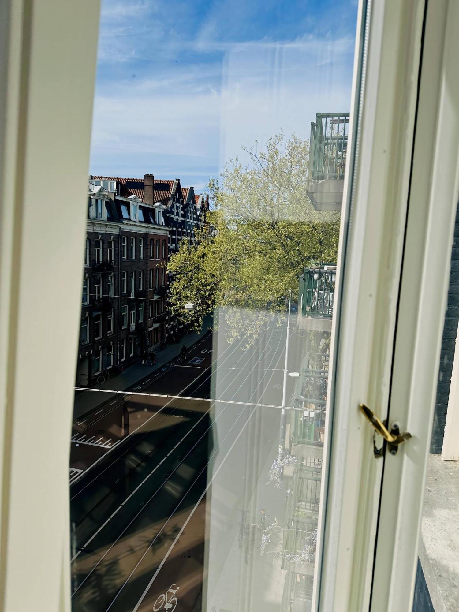 Beautiful In The Heart Of Amsterdam! Apartment