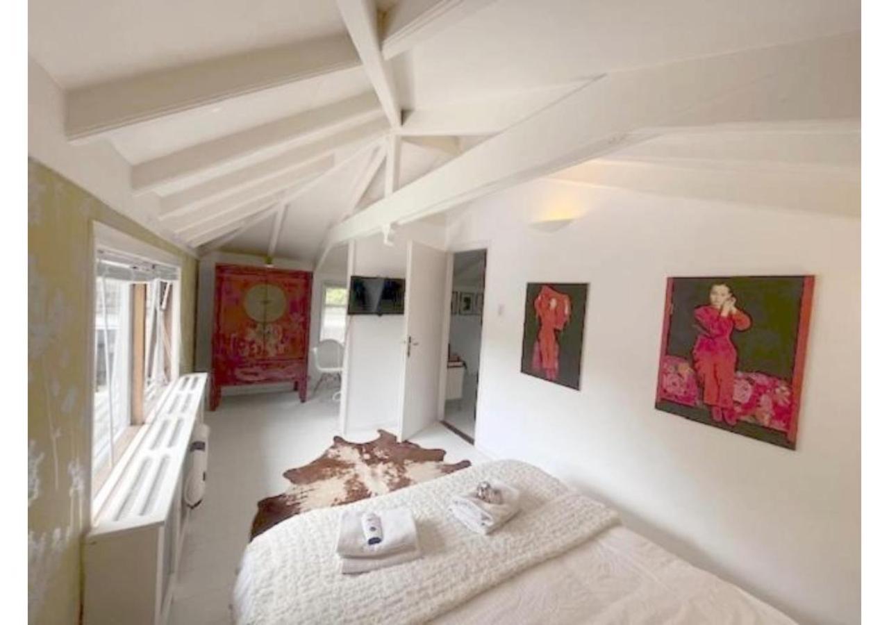Private At Houseboat Botel Amsterdam