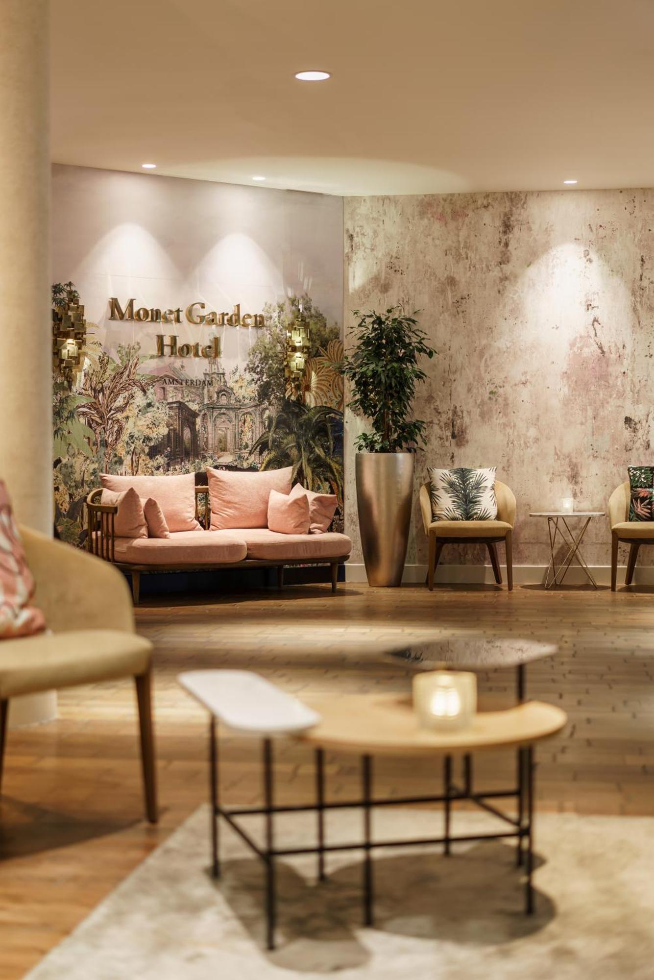 Monet Garden 4*