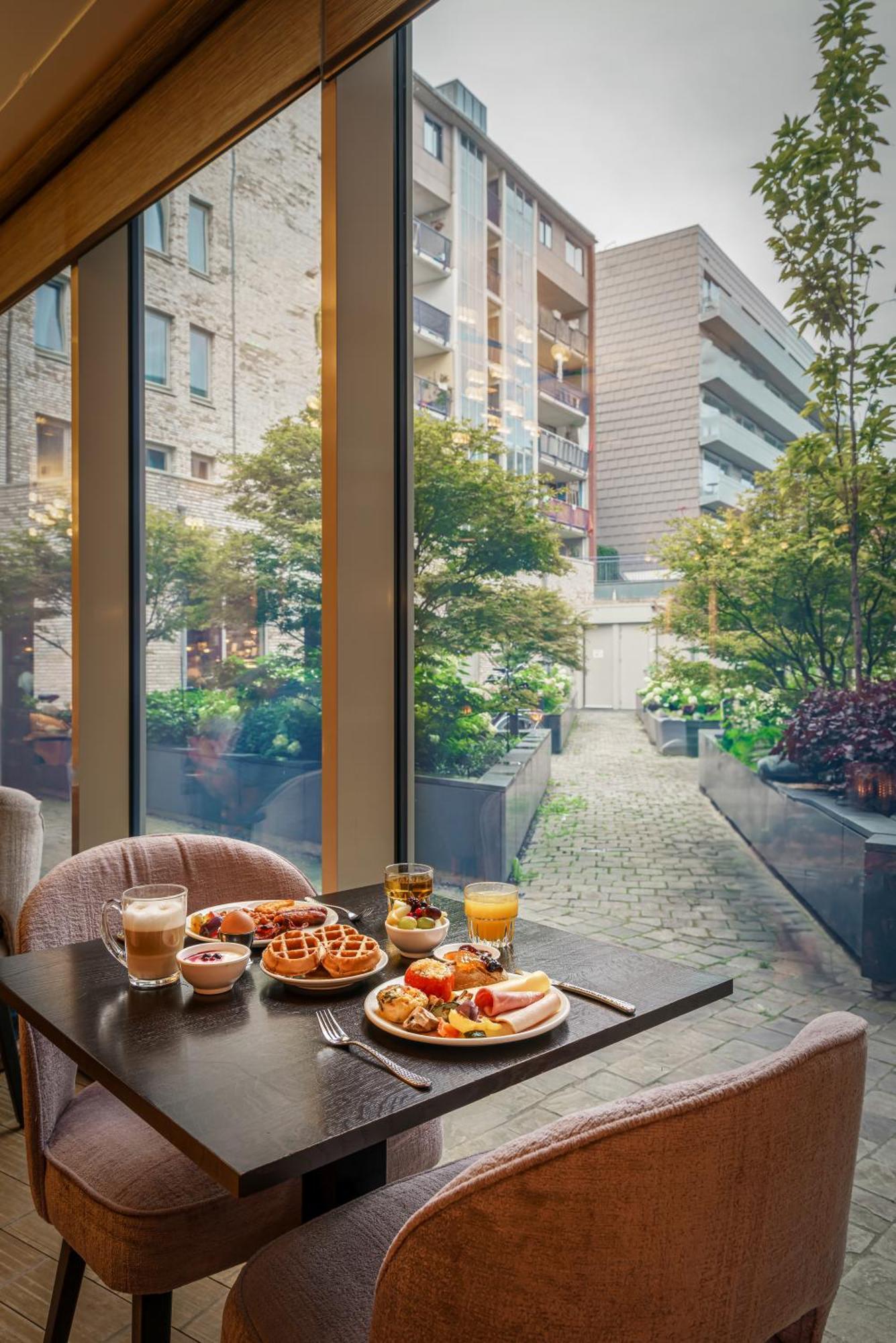 Hotel Monet Garden 4*