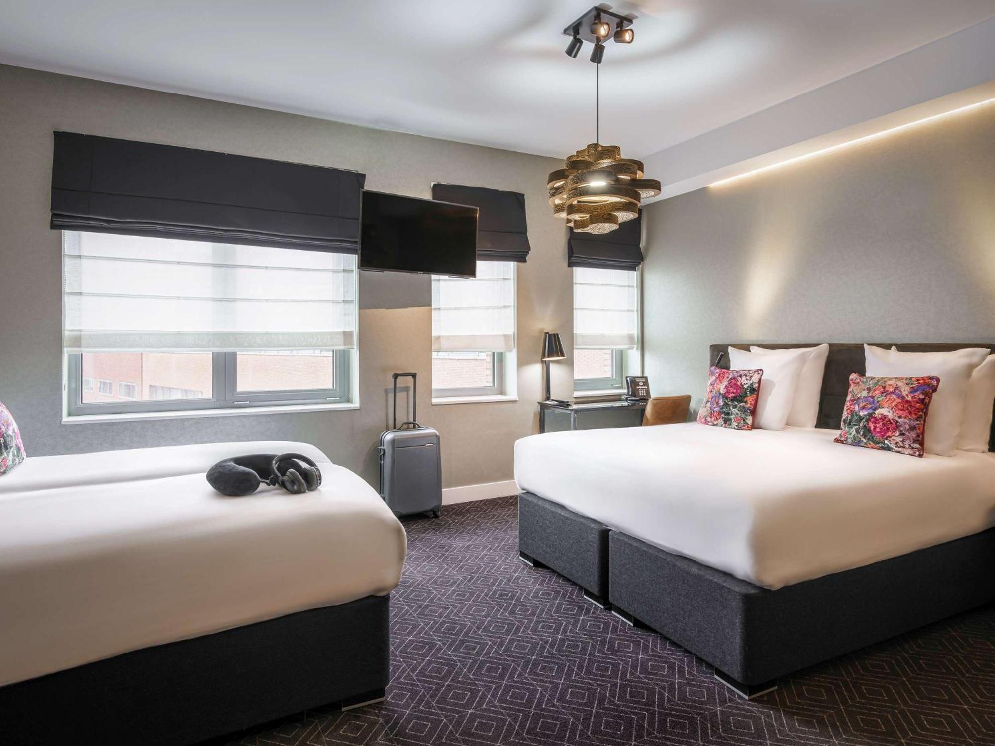 Mercure Sloterdijk Station 4*