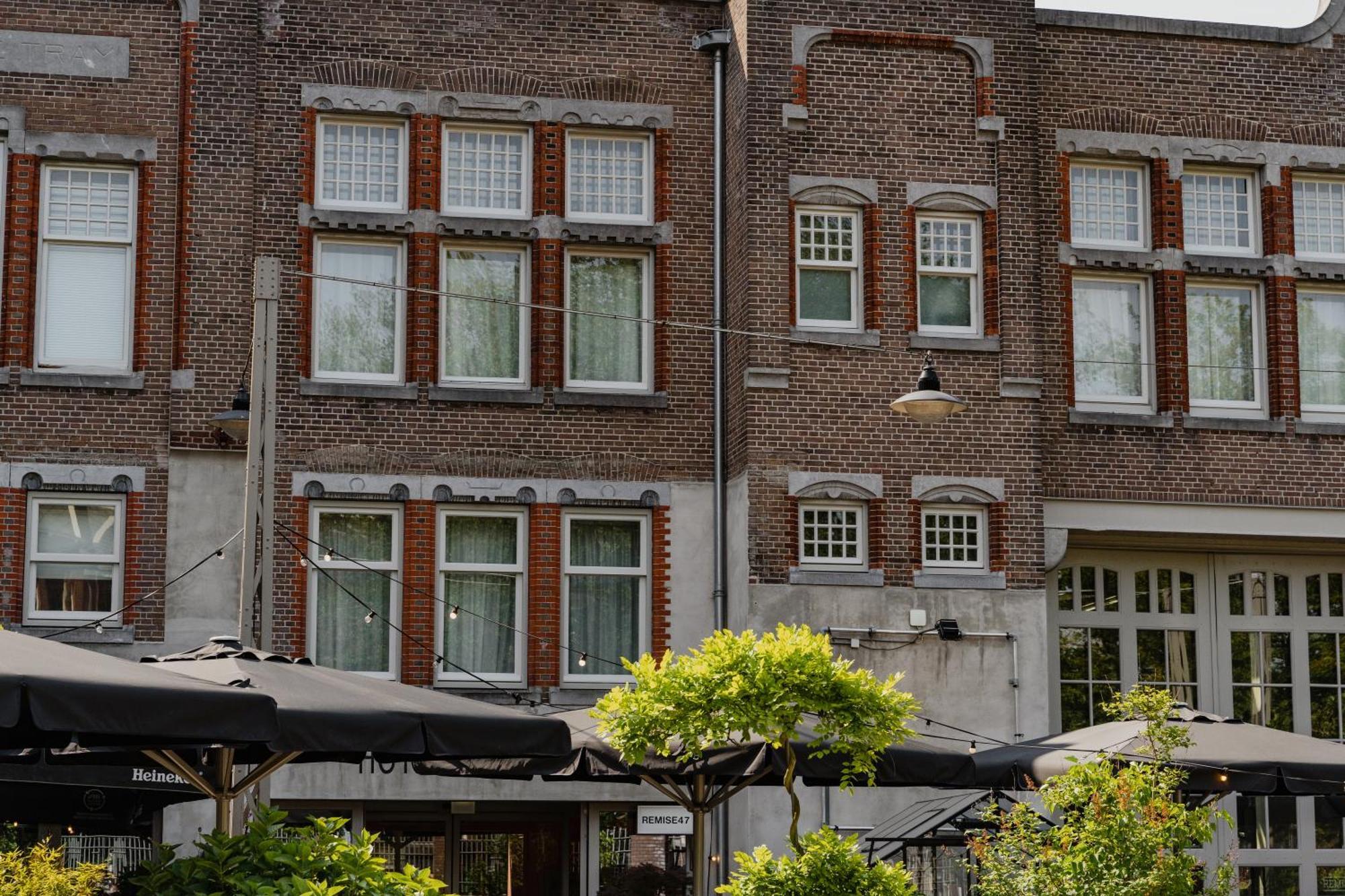 De Hallen