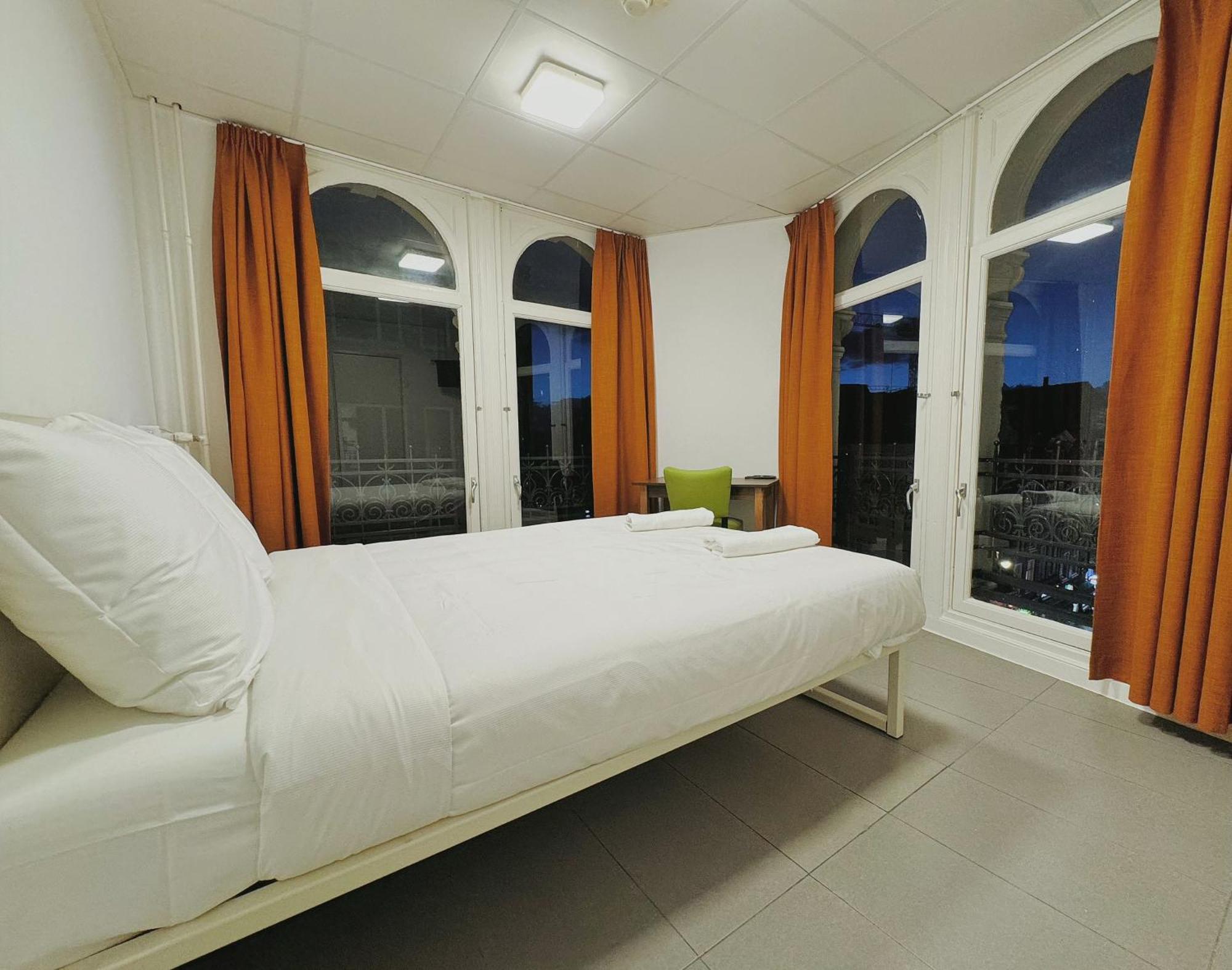 Jimmy Hotel