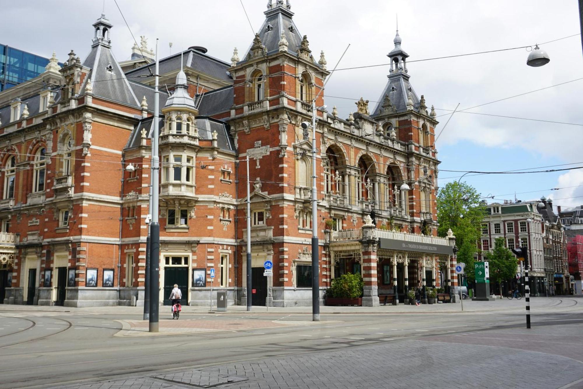 De Hallen Hotel 4*