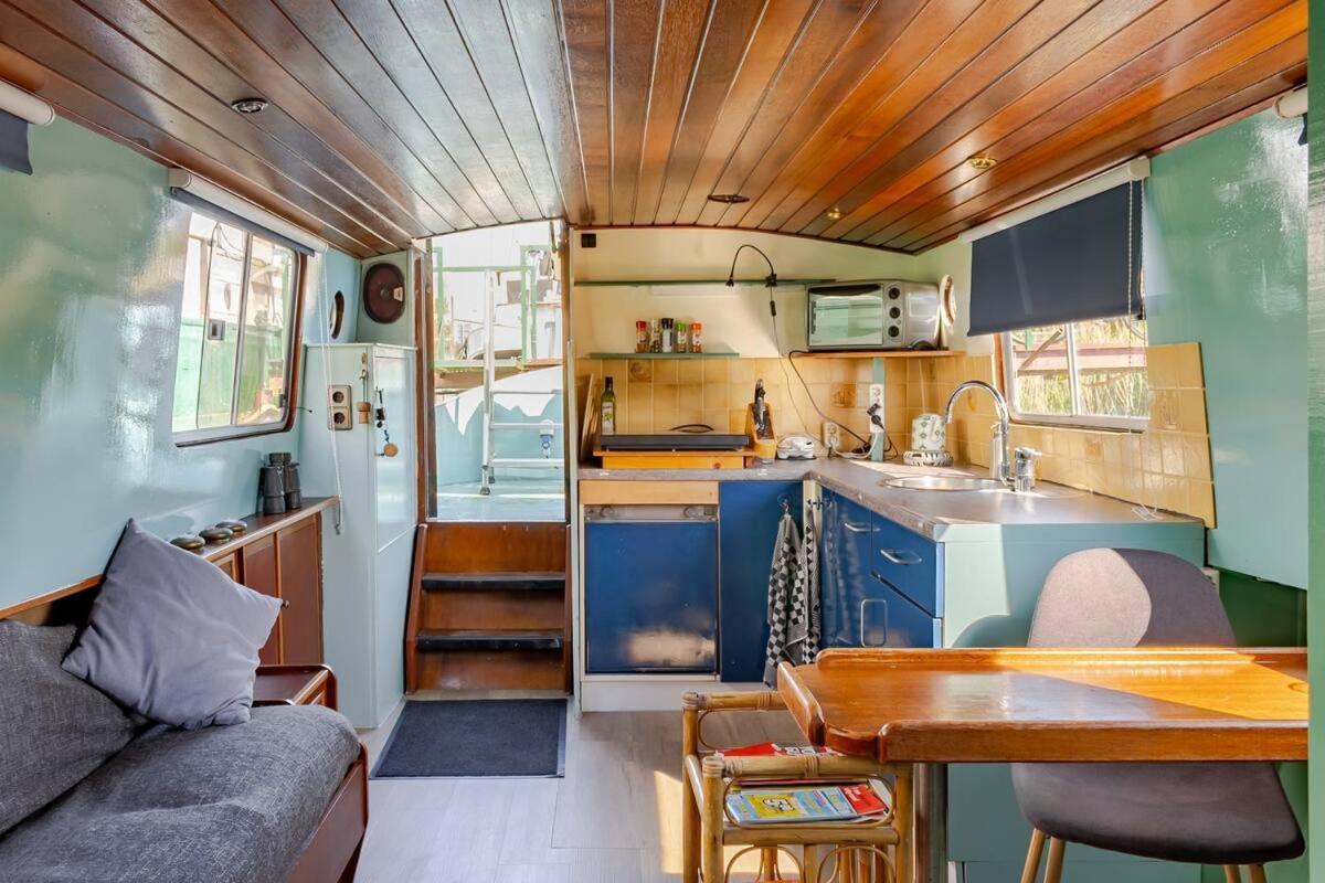 Bed & Breakfast Floating Amsterdam