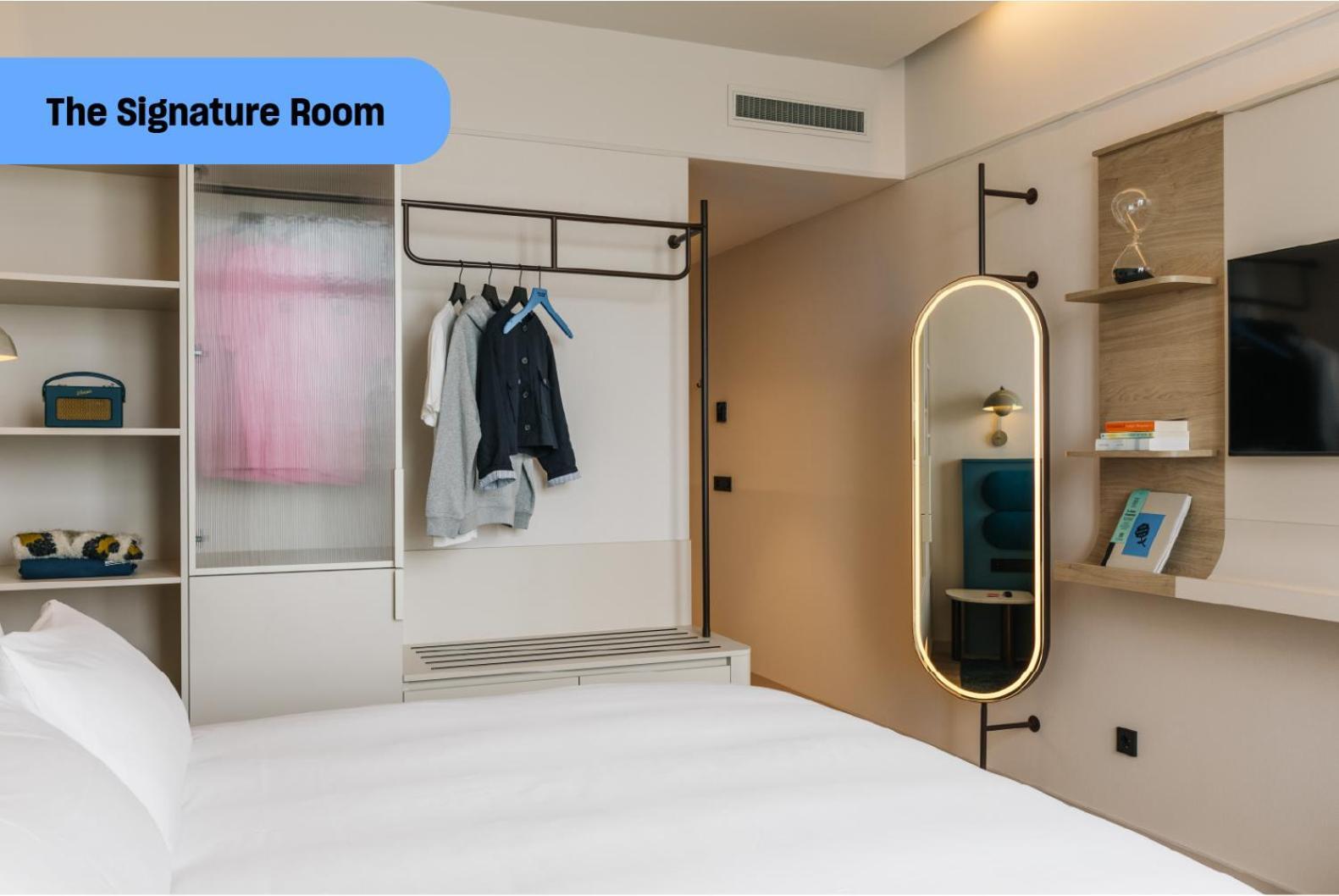 The Social Hub Extended Hotel 4*