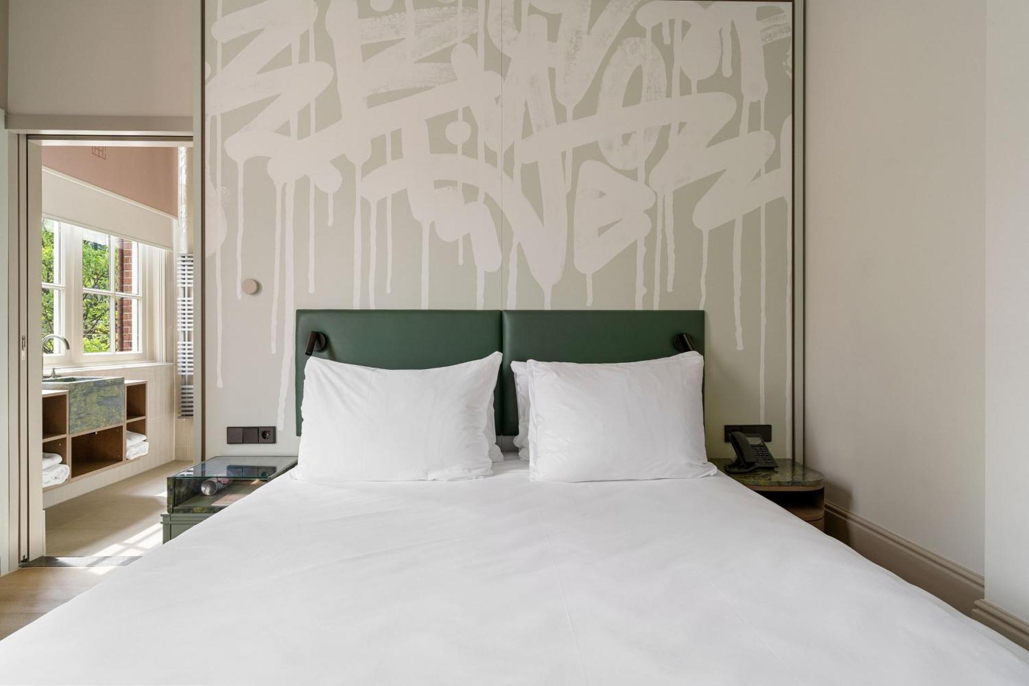 The College Amsterdam, Autograph Collection Hotel