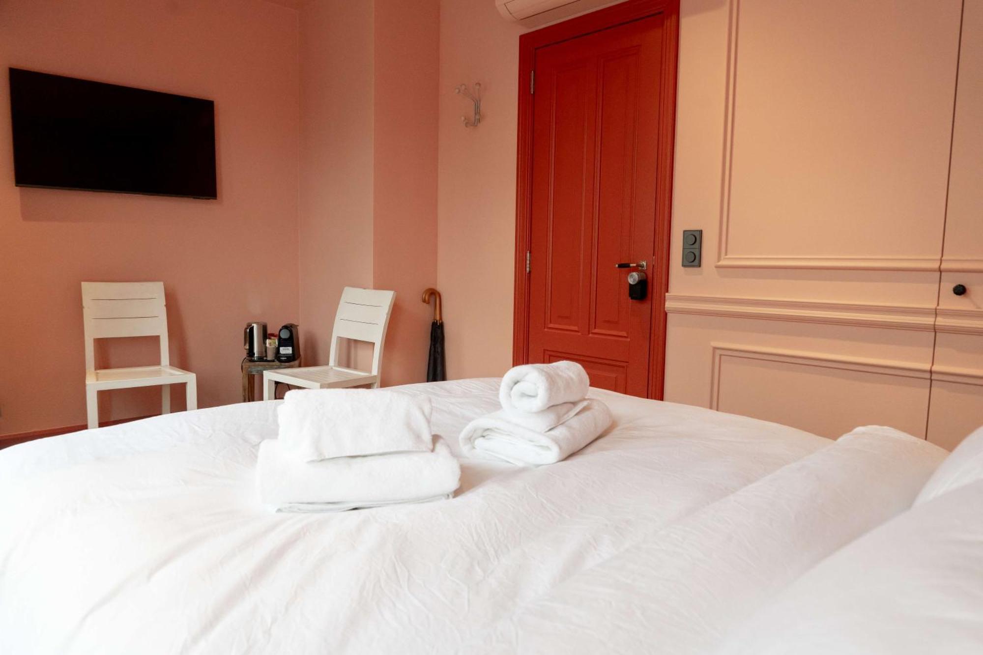 Palette Bed & Breakfast *