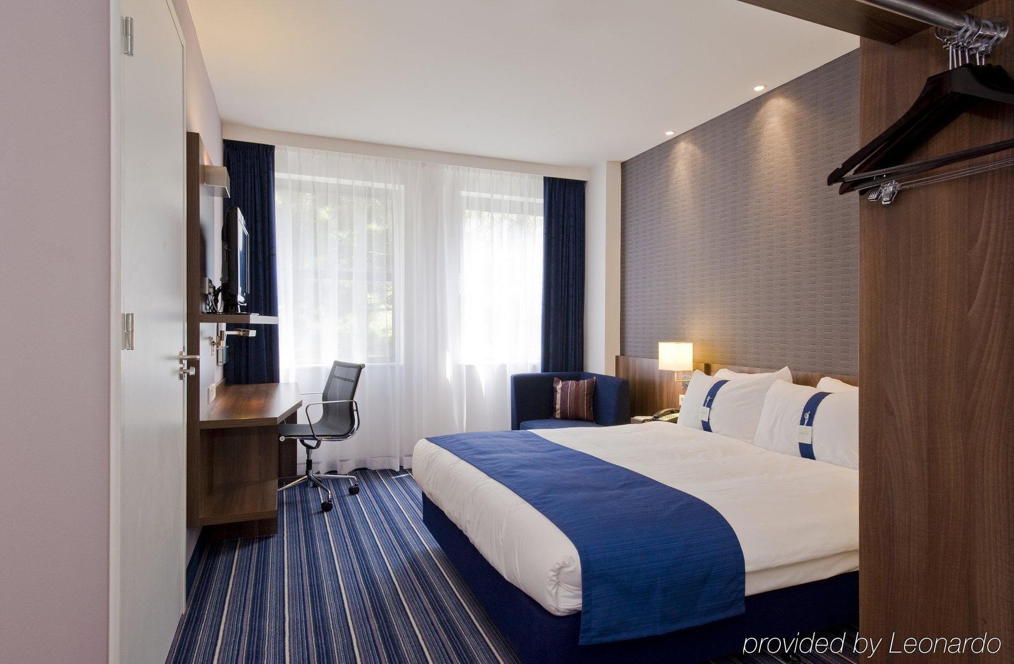 Hotel Express - Sloterdijk Station By Ihg
