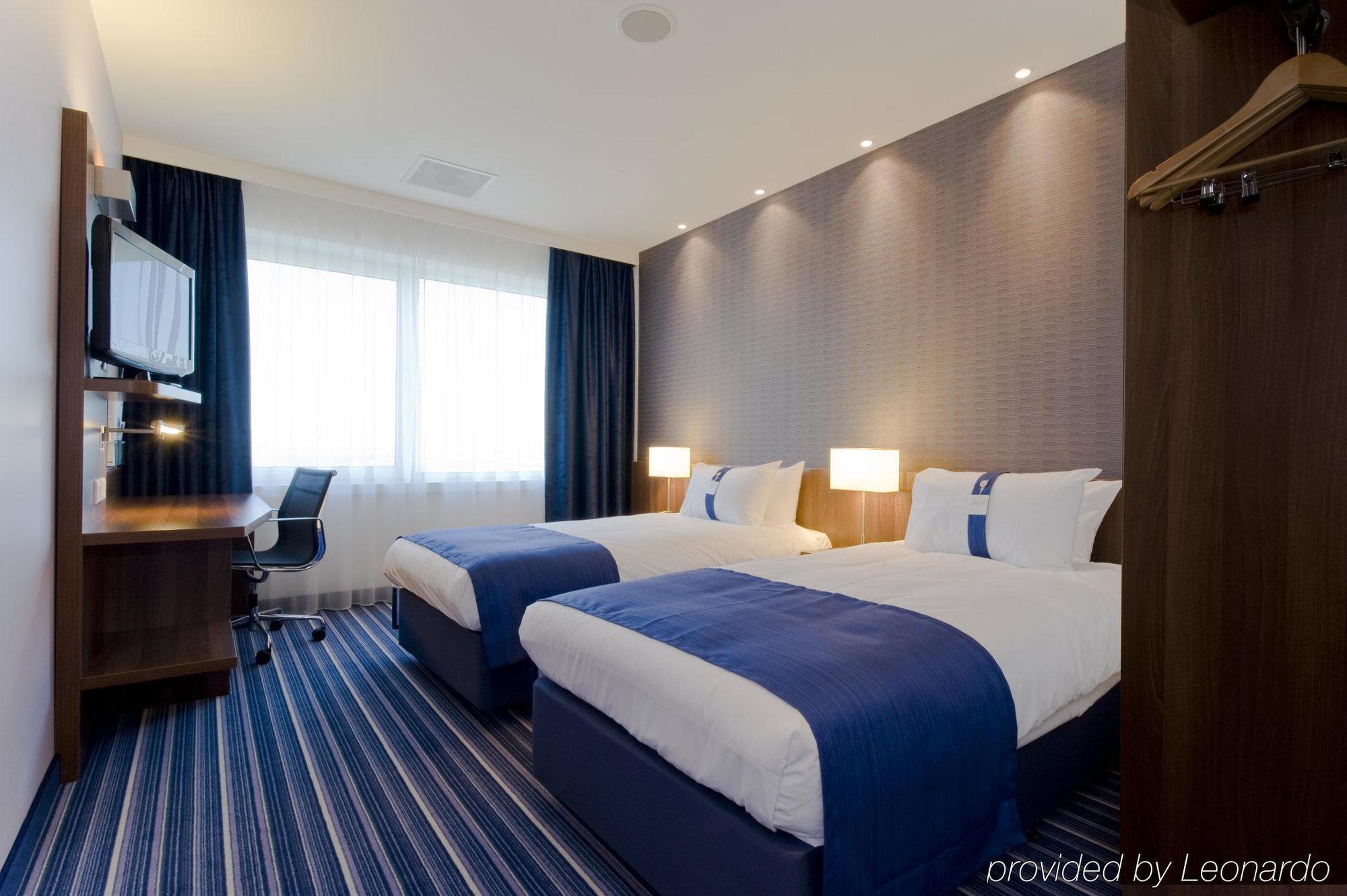 Hotel Express - Sloterdijk Station By Ihg Amsterdam