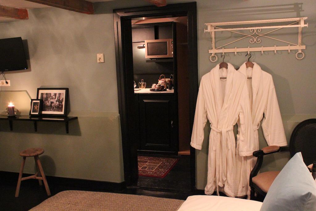 Bed & Breakfast Petit Paris Amsterdam