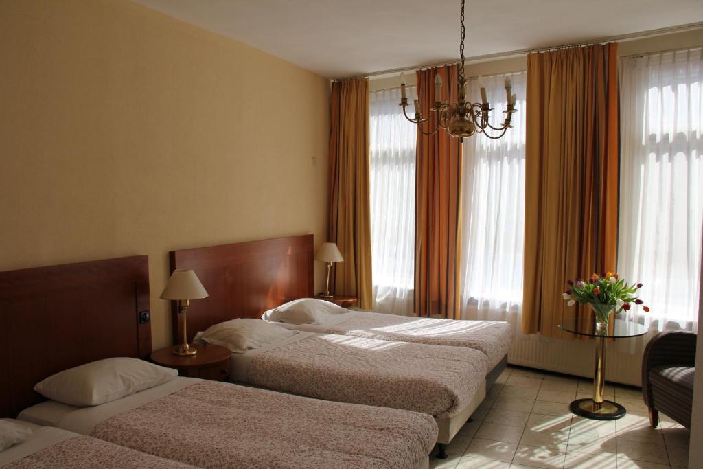 Hotel Alfa *