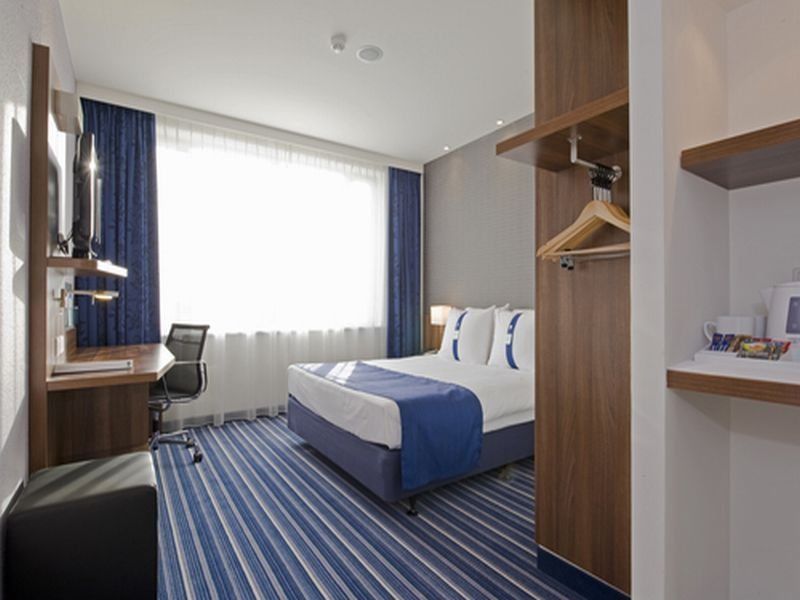 Hotel Express - Sloterdijk Station By Ihg