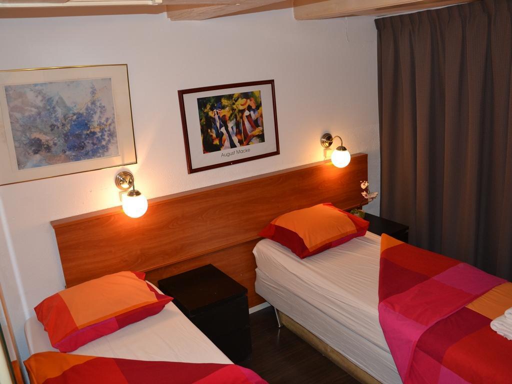 Pagi Hotel 2*