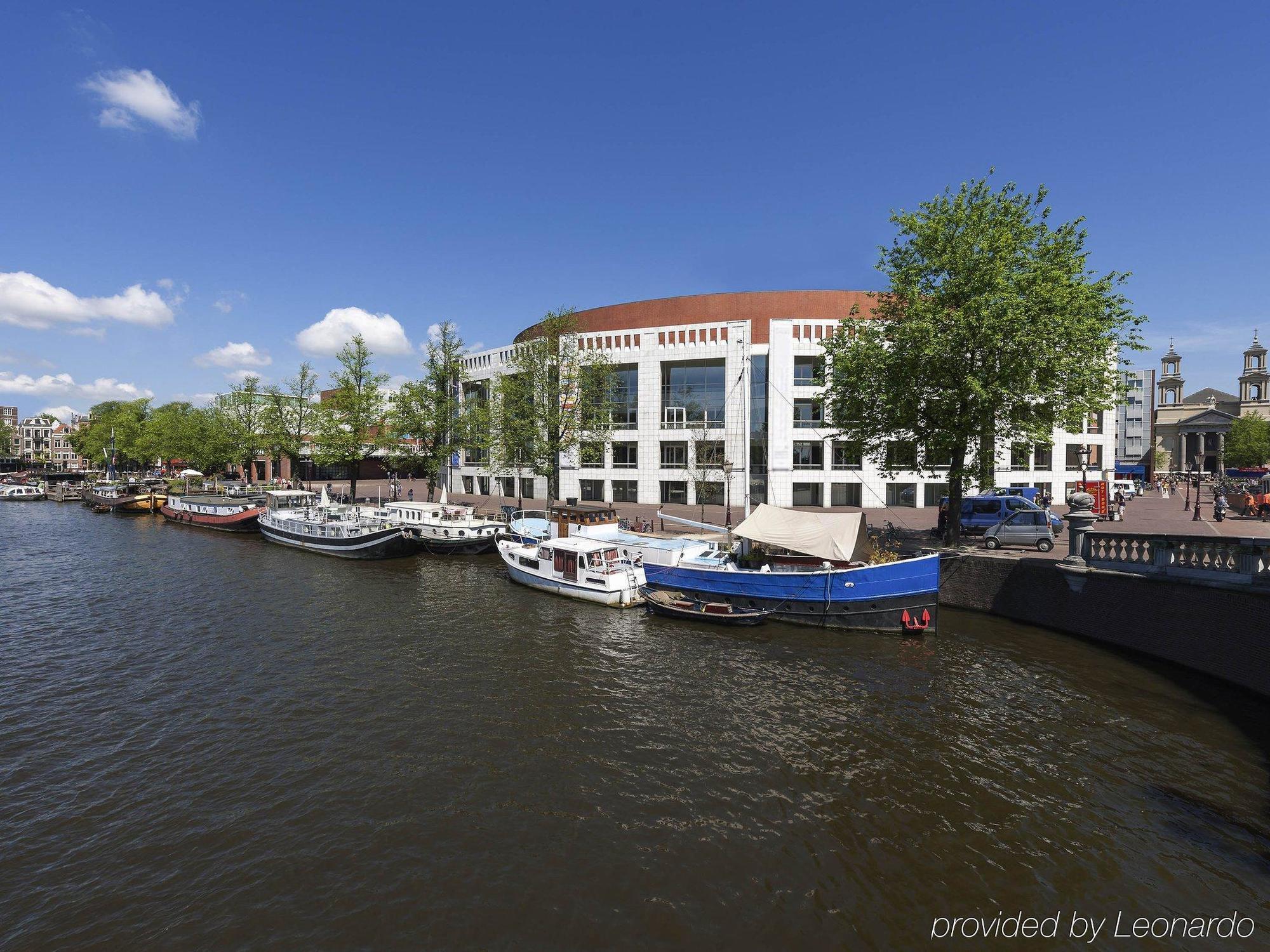 Ibis Styles City 3*