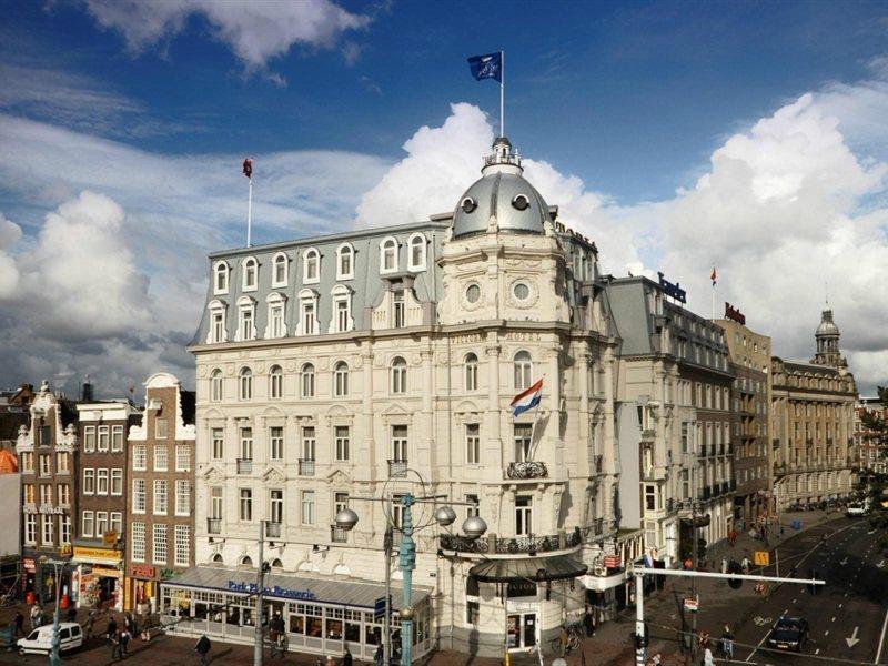 Park Plaza Victoria