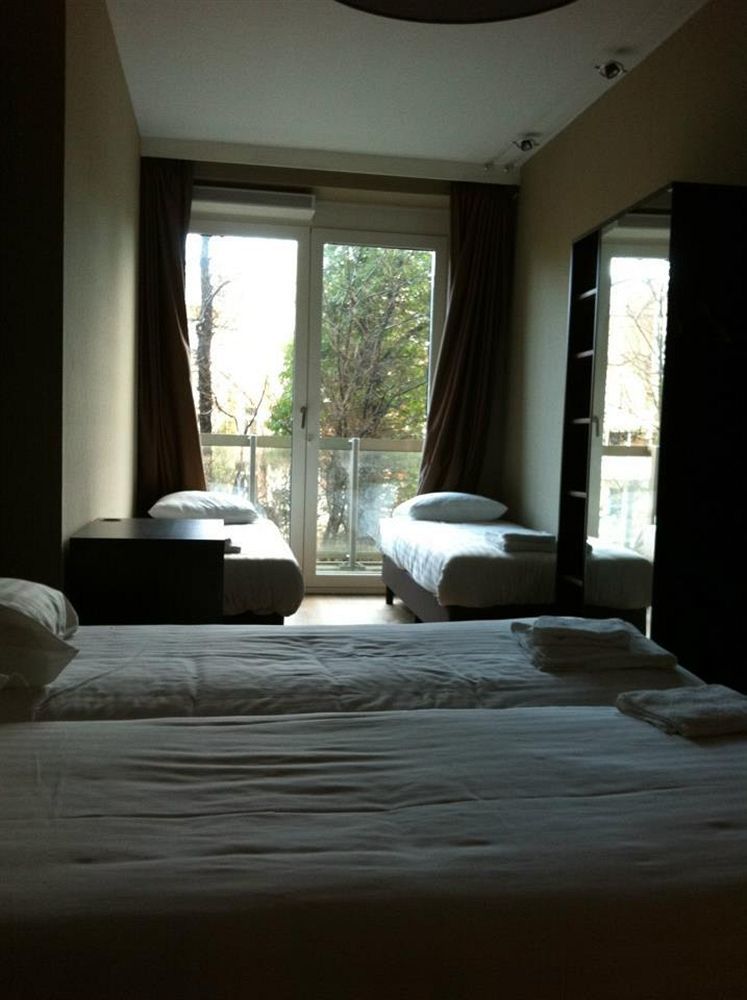 Mosaic Centre Hotel