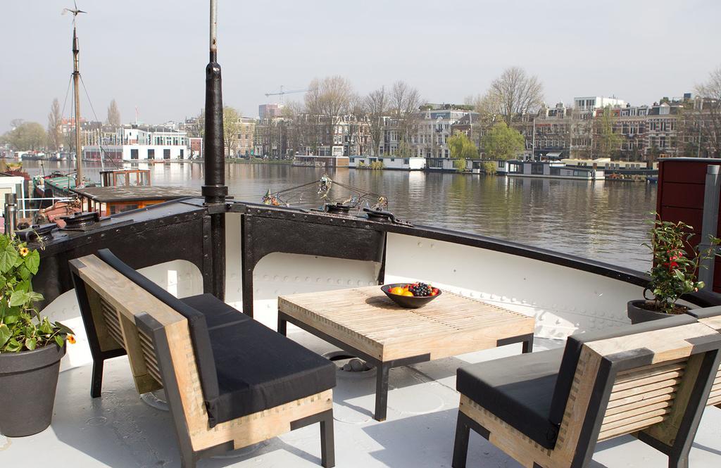 Gp Amstel River Houseboat Vakantiehuis Amsterdam