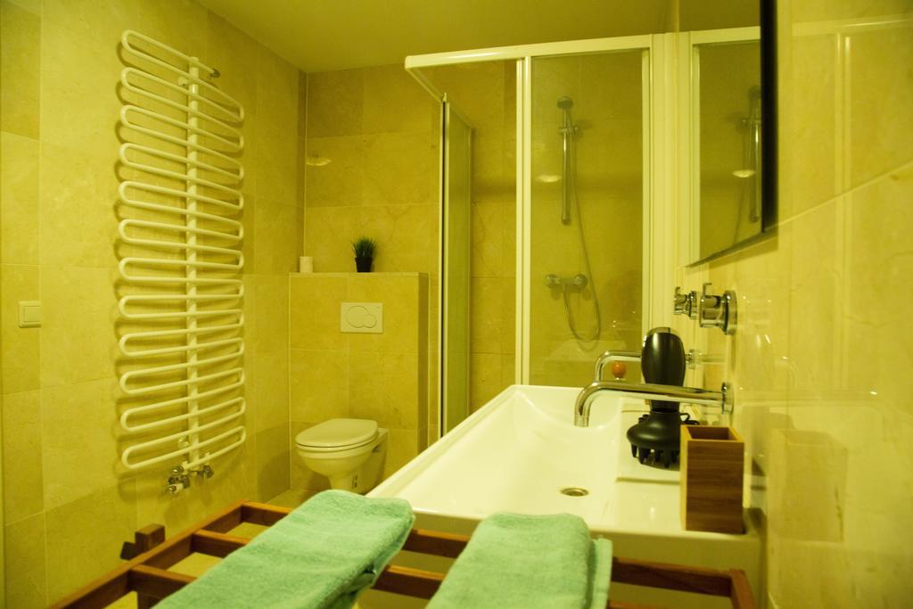 Homestay Marble *