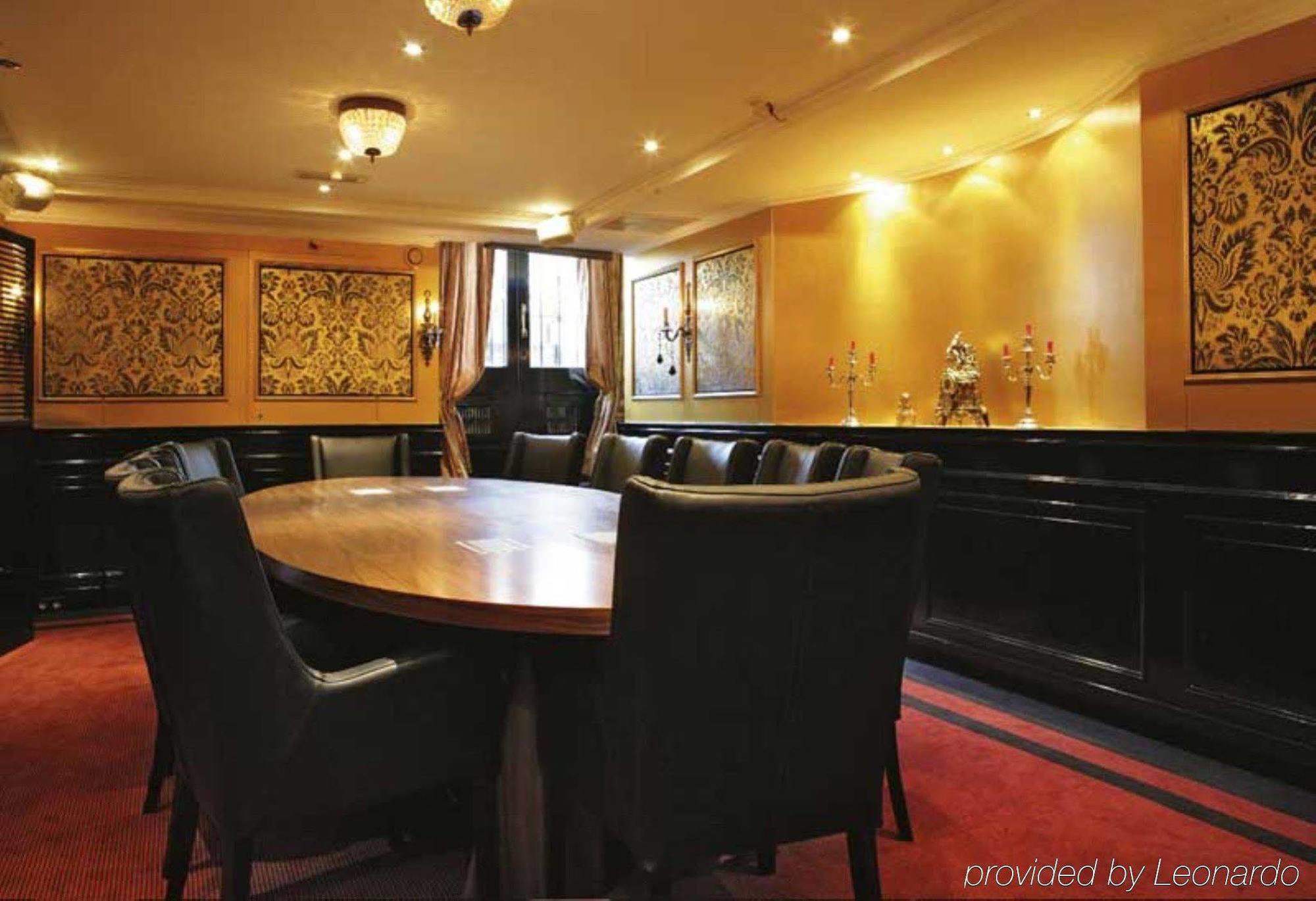 The Pavilions Amsterdam, The Toren 4* Amsterdam