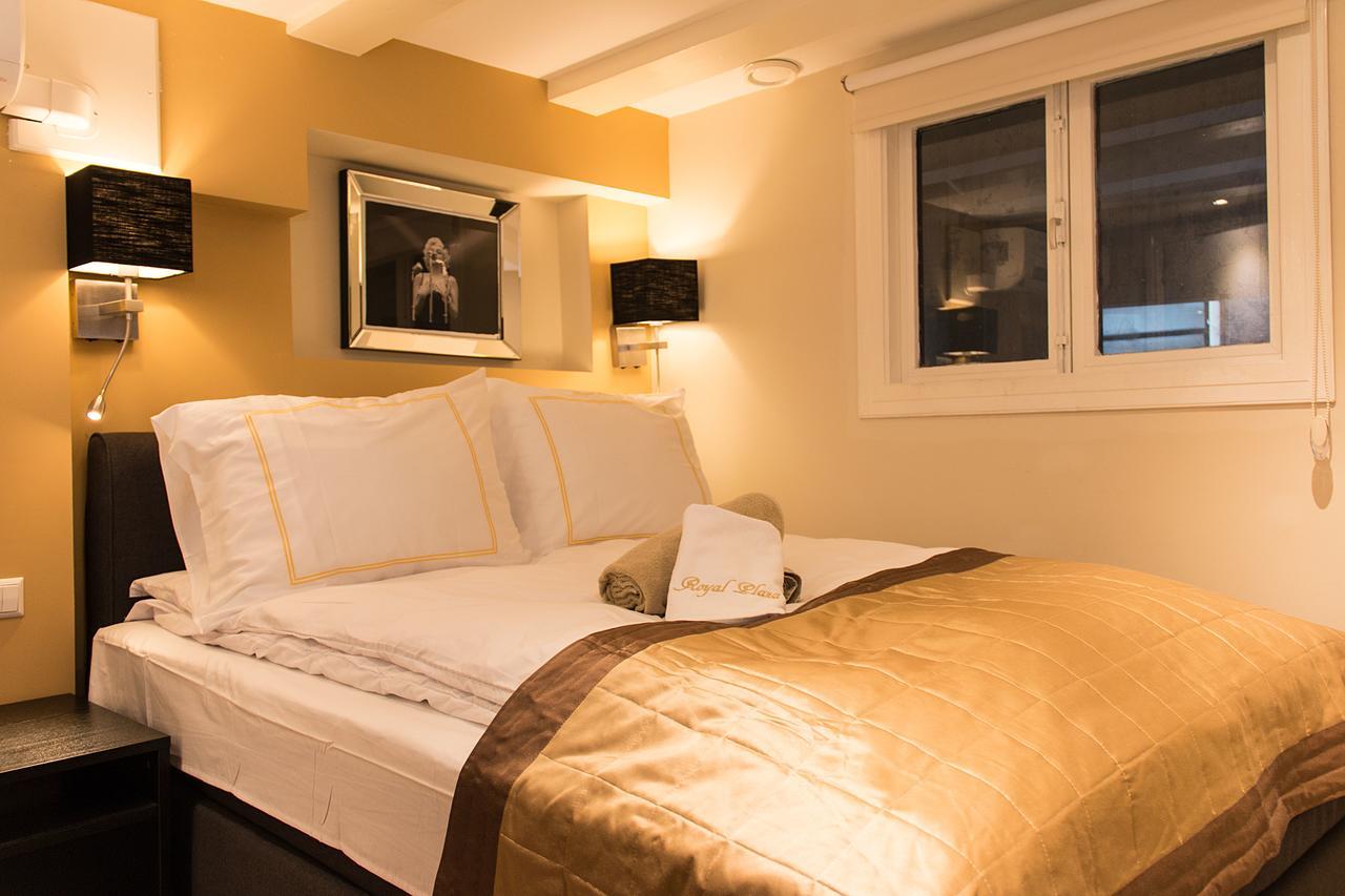 Royal Plaza Hotel 3*