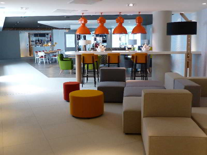 - Arena Towers, An Ihg 4* Amsterdam