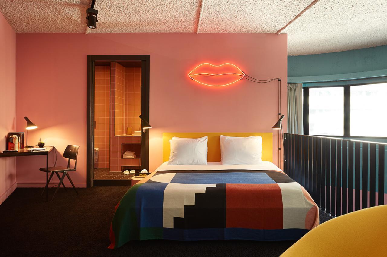 Hotel The Social Hub Extended 4*