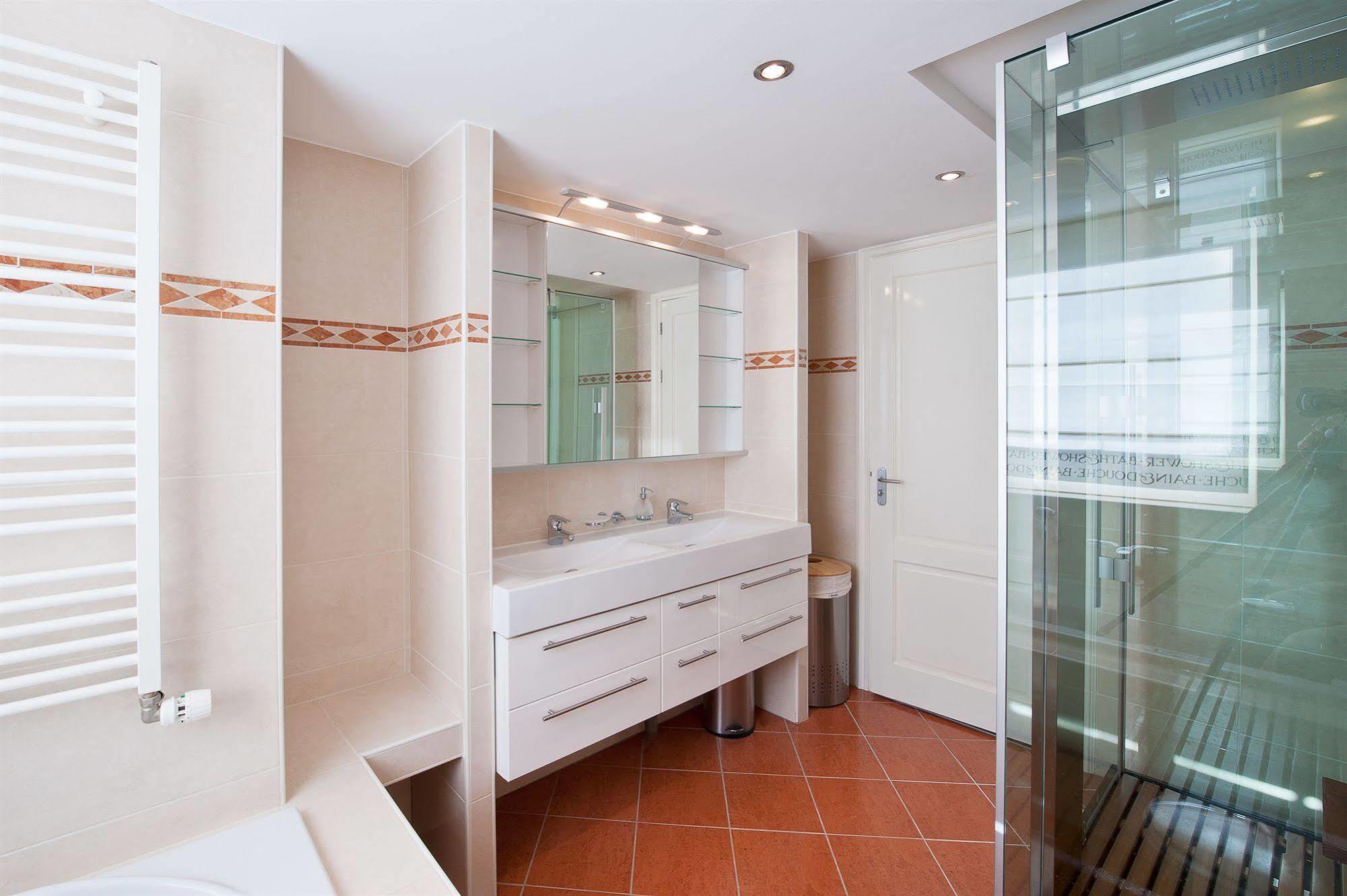 Short Group Leidseplein Longstreet Serviced Apartment Amsterdam
