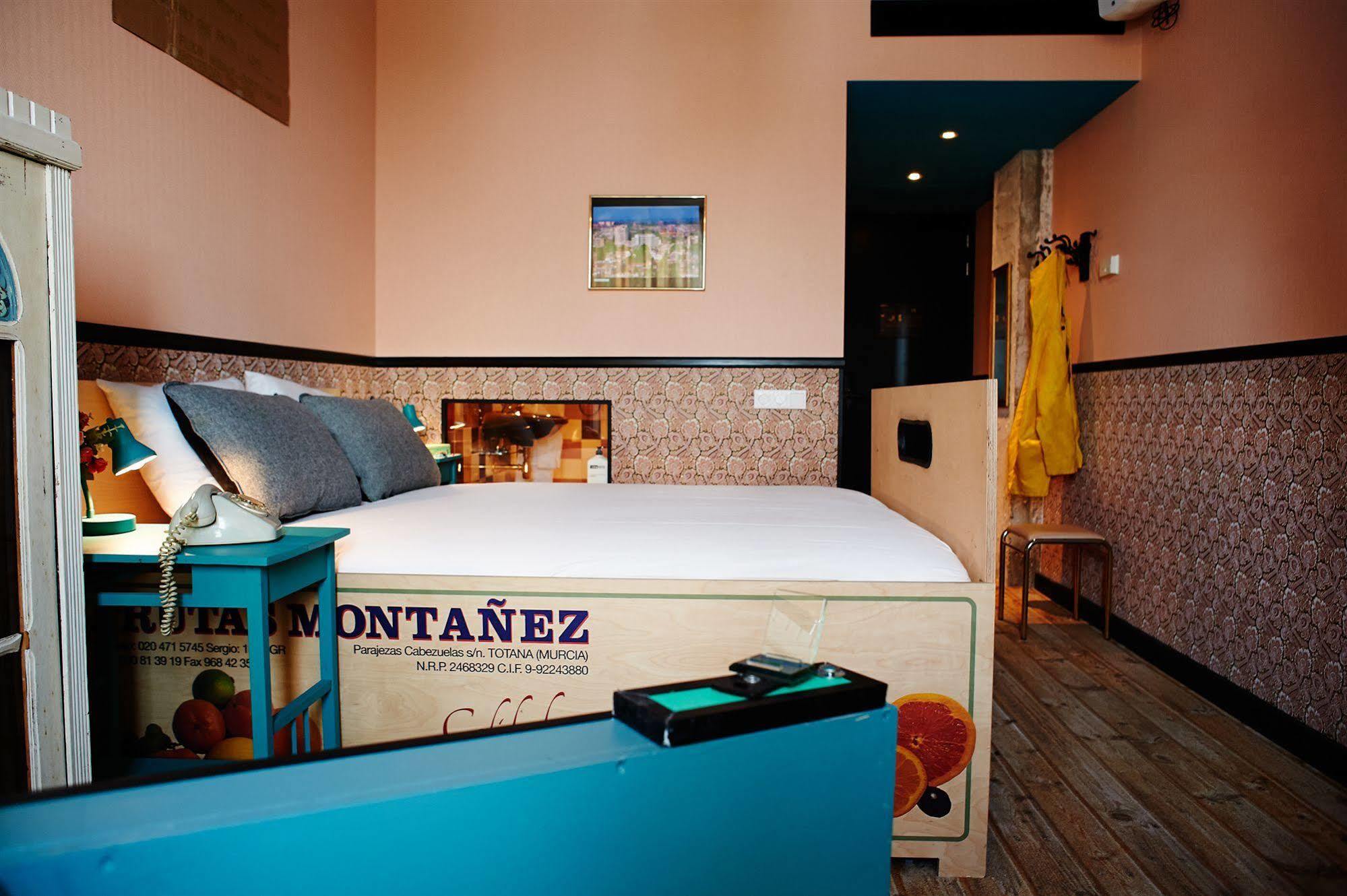 Hotel Volkshotel