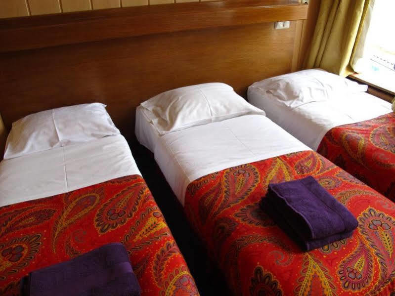 Hotel Di-ann City Centre 2*