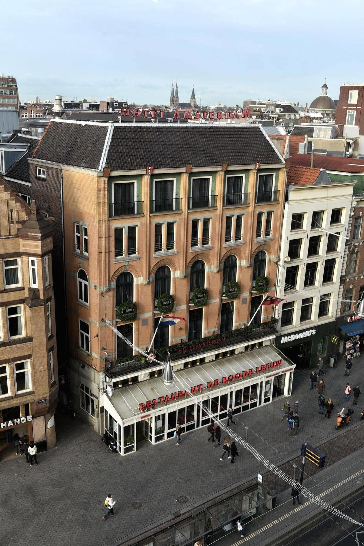 Hotel De Roode Leeuw