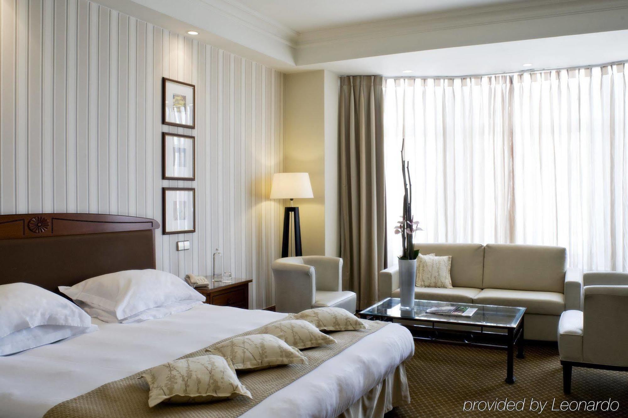 Park Plaza Victoria Hotel