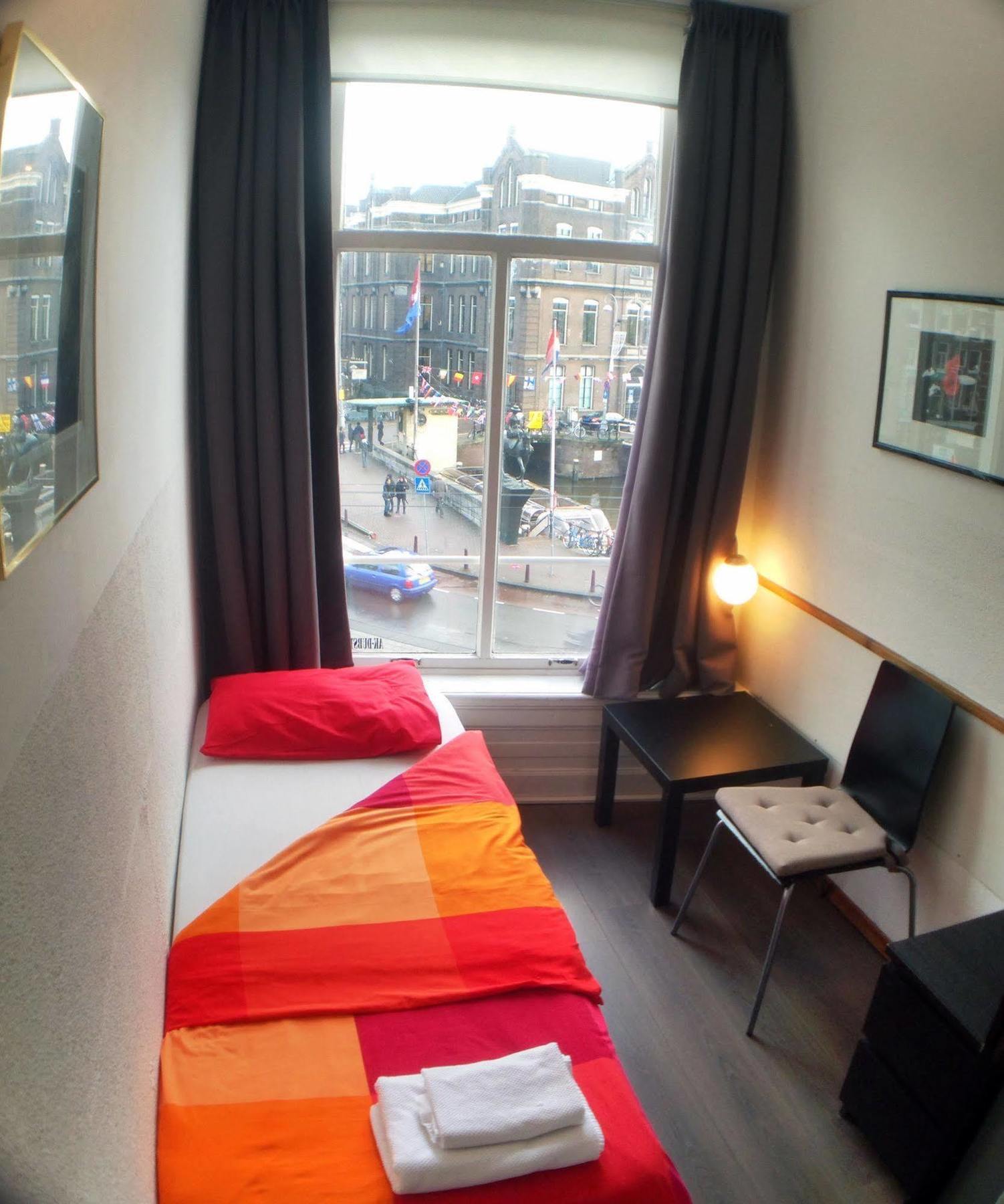 Pagi Hotel
