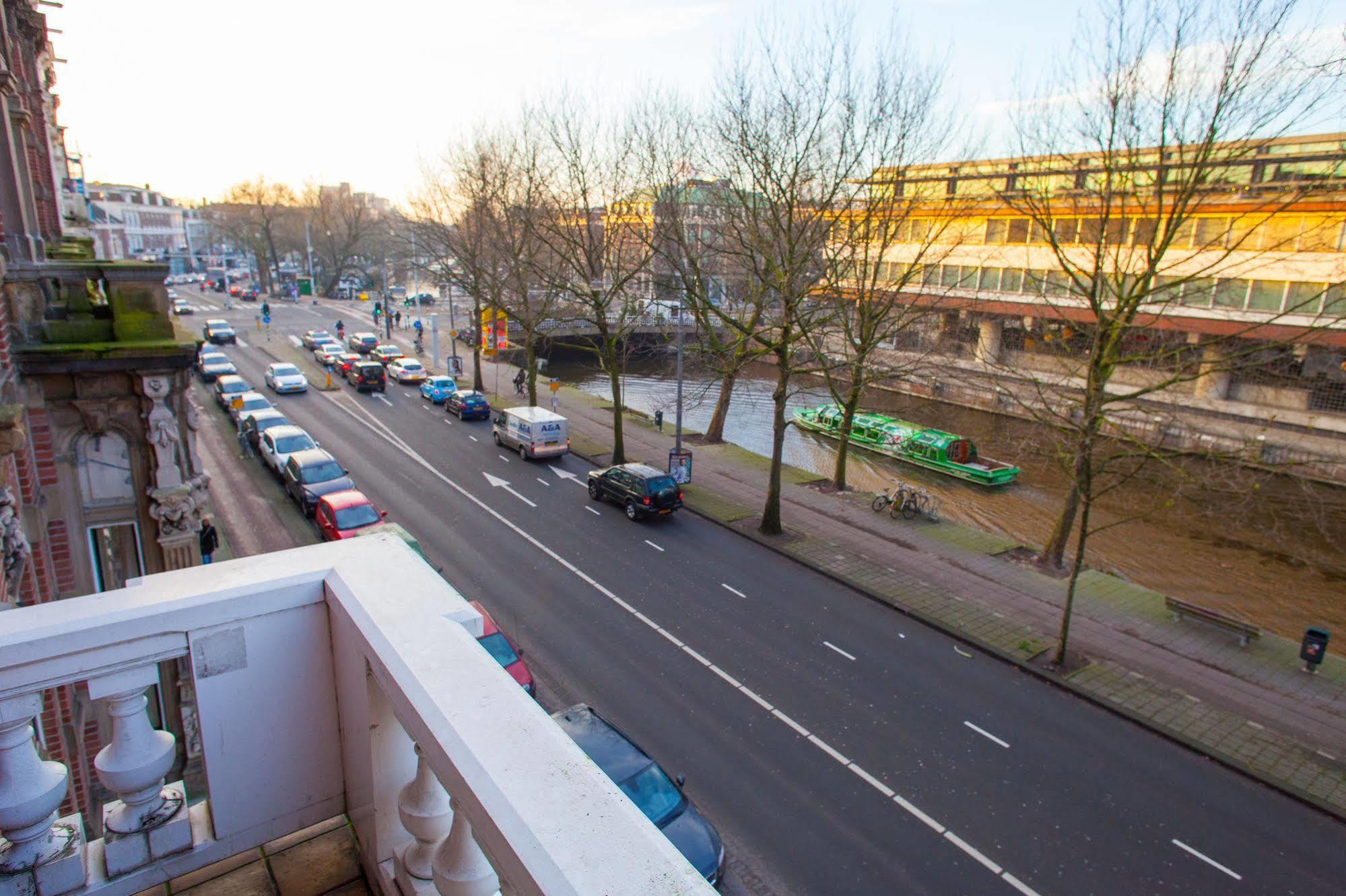 Ibis Styles City 3*