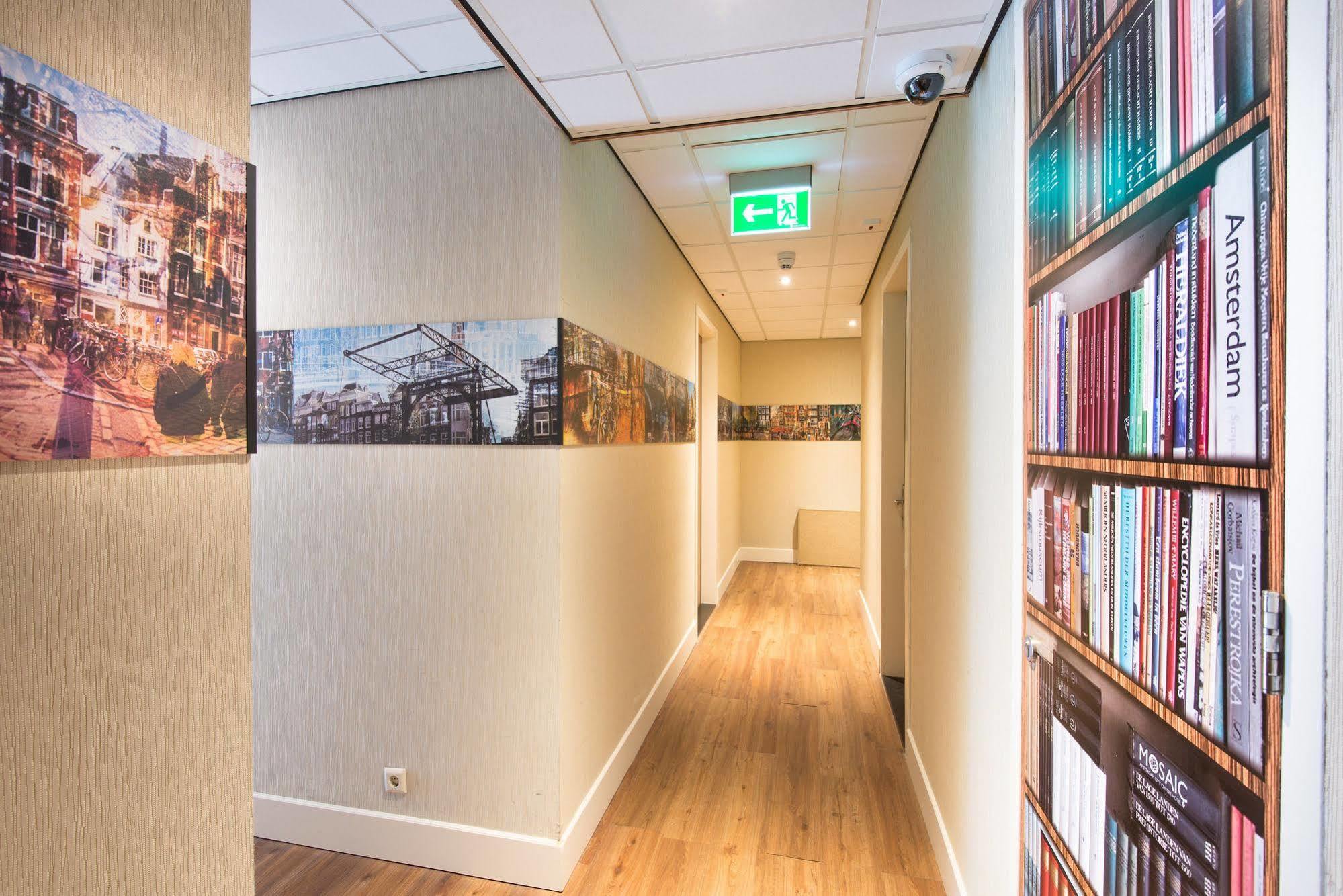 Hotel Mosaic Centre 3*