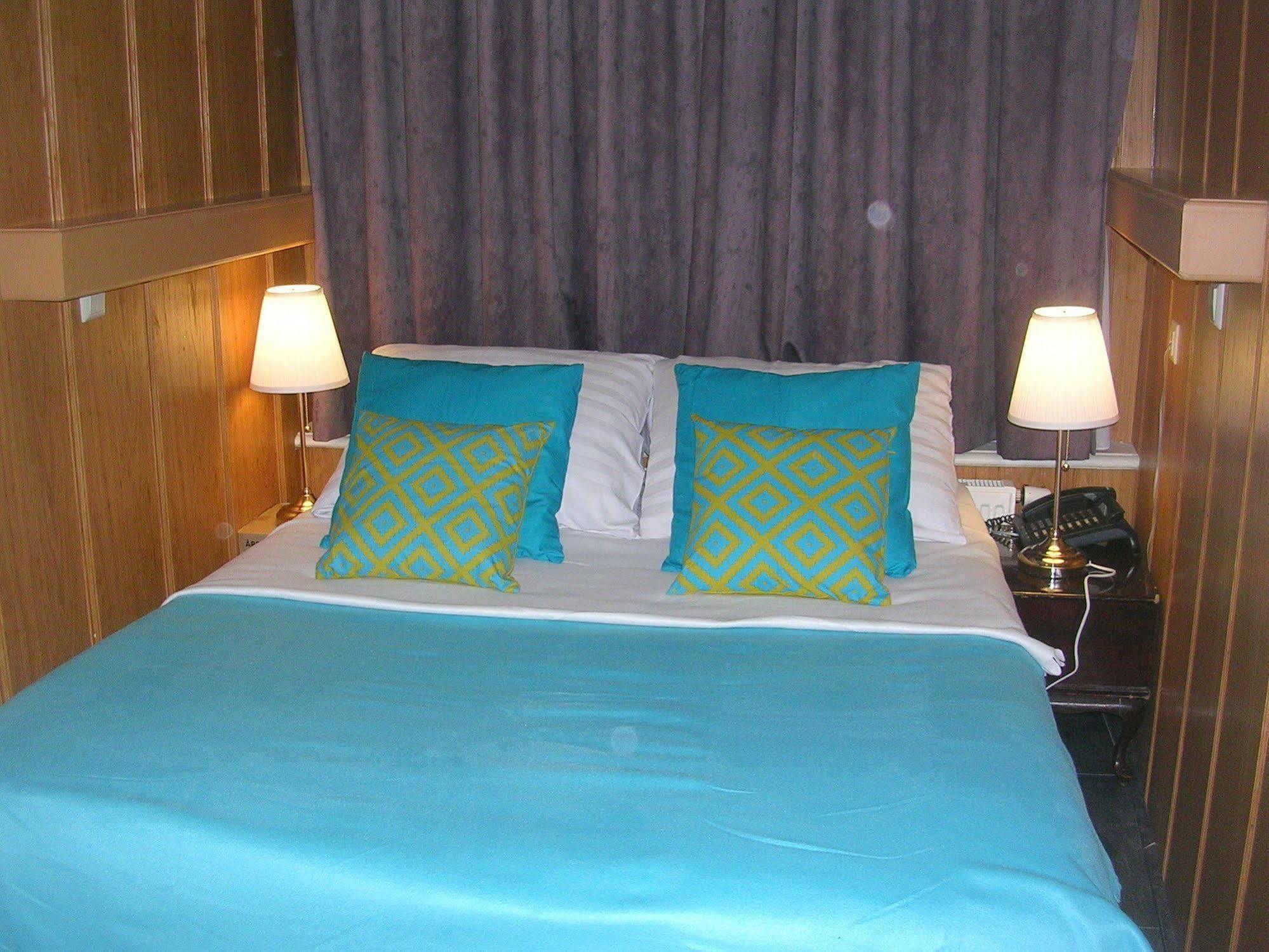 Hotel Sharm 2* Amsterdam