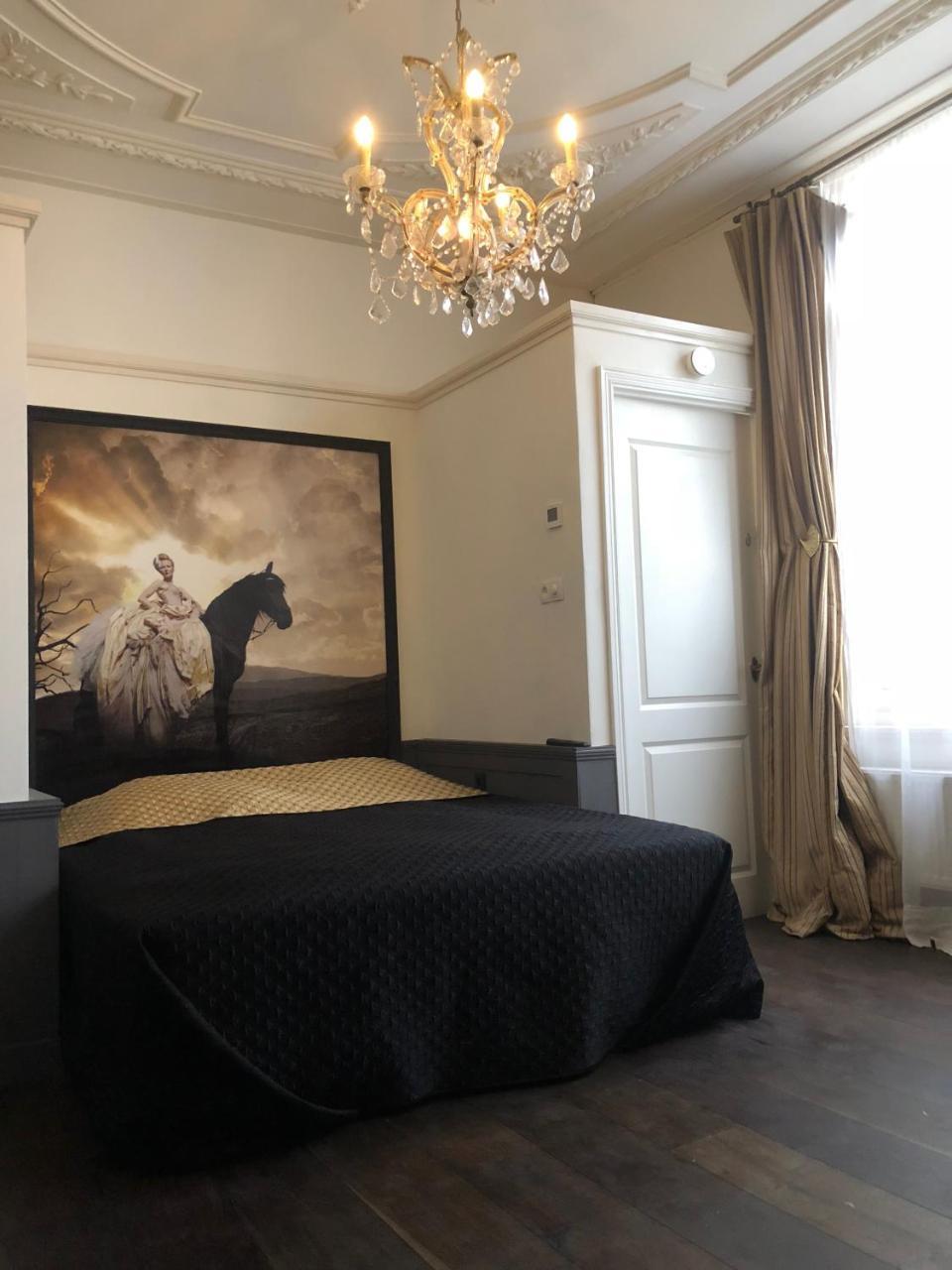 Canal House 1680 Bed & Breakfast Amsterdam